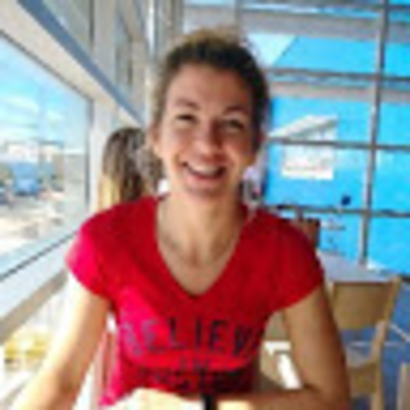 Meet your Posher, Lauren - Picture 1 of 1